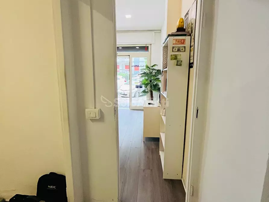 Immagine 9 di Locale commerciale in affitto  in Via Adige 9 a Frosinone