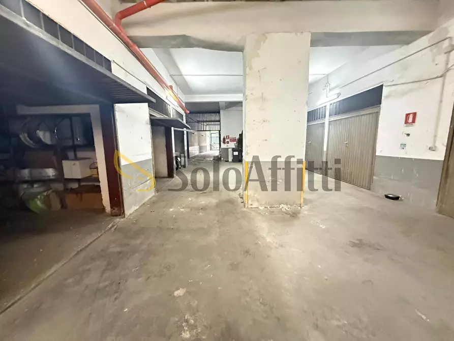 Immagine 29 di Trilocale in affitto  in Via Roma 188 a Caserta