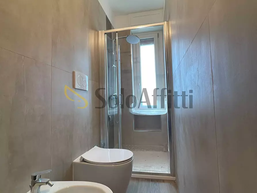 Immagine 17 di Attico in affitto  in Corso Svizzera a Torino