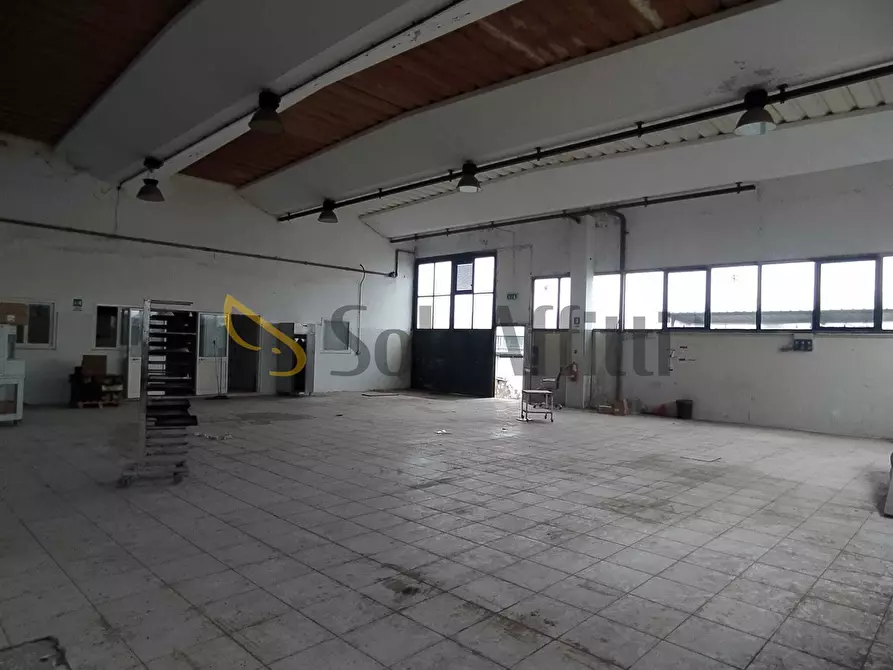 Immagine 3 di Capannone industriale in affitto  in Strada di Recentino a Terni