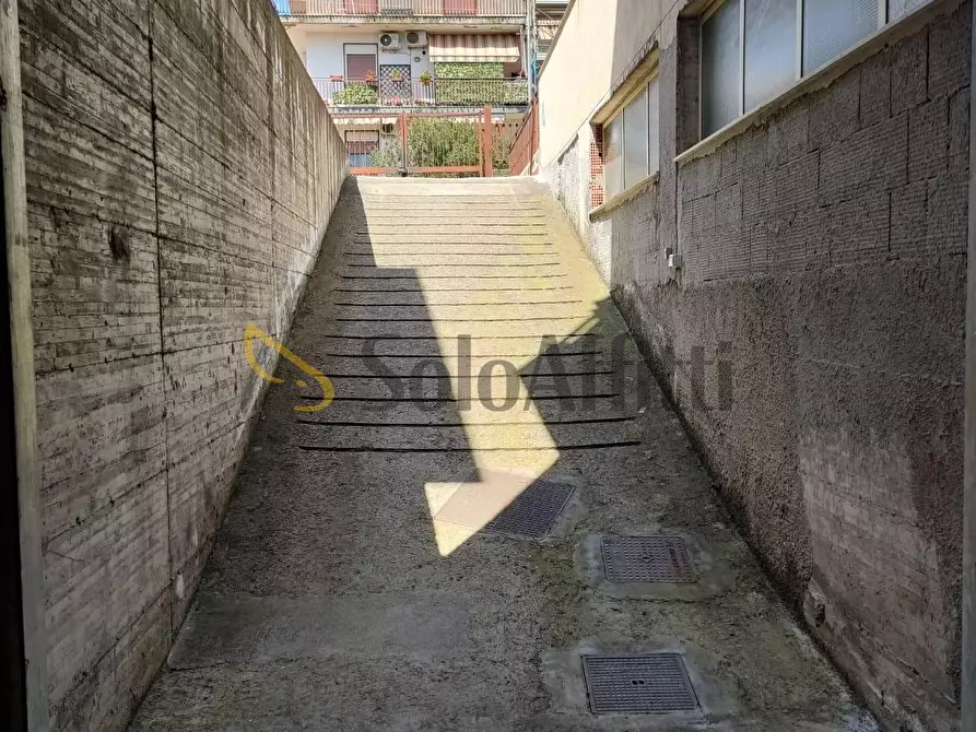 Immagine 5 di Magazzino in affitto  a Misterbianco