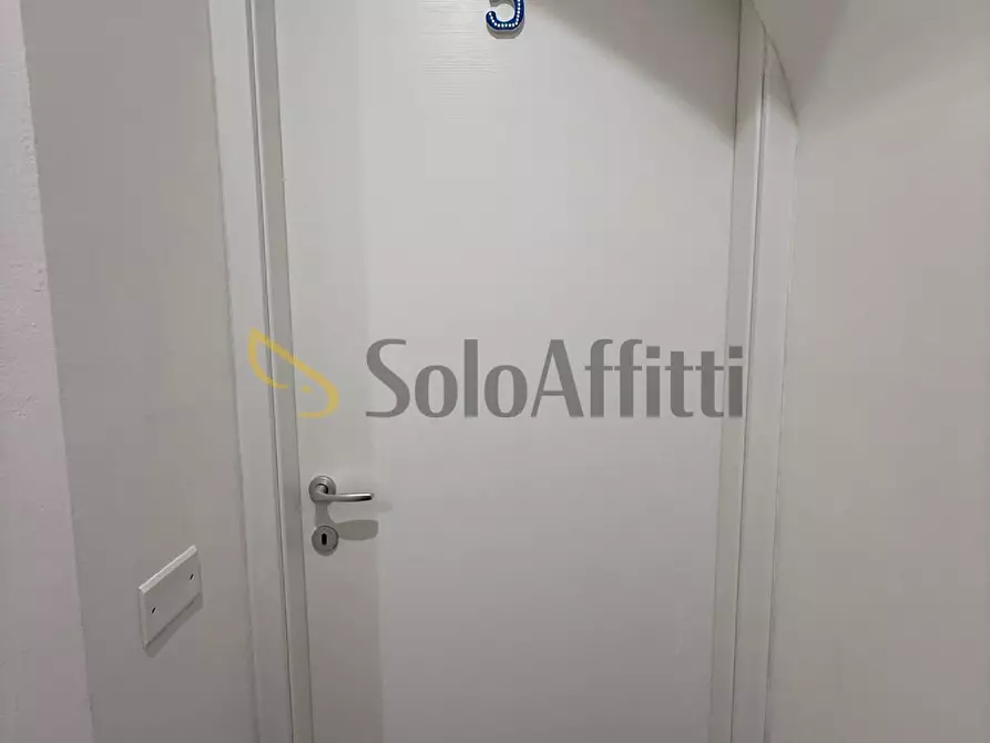 Immagine 7 di Stanza singola in affitto  in Via delle Ondine a Anzio