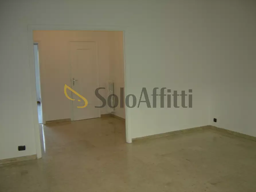 Immagine 15 di Pentalocale in affitto  in VIA SAN SECONDO 37 a Torino