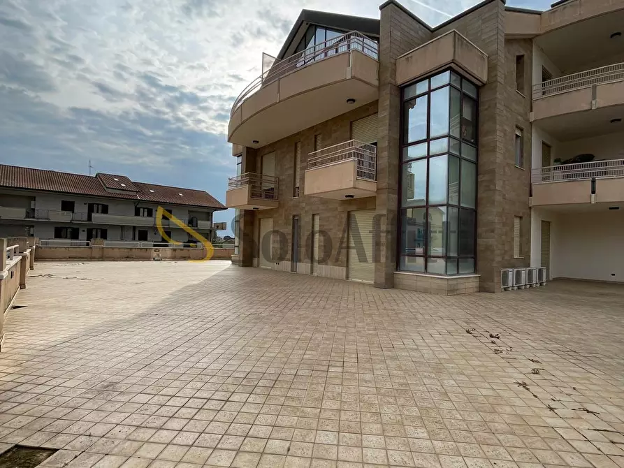 Immagine 1 di Pentalocale in affitto  a Sora