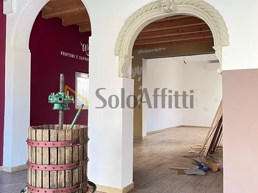 Immagine 4 di Locale commerciale in affitto  a Gallarate