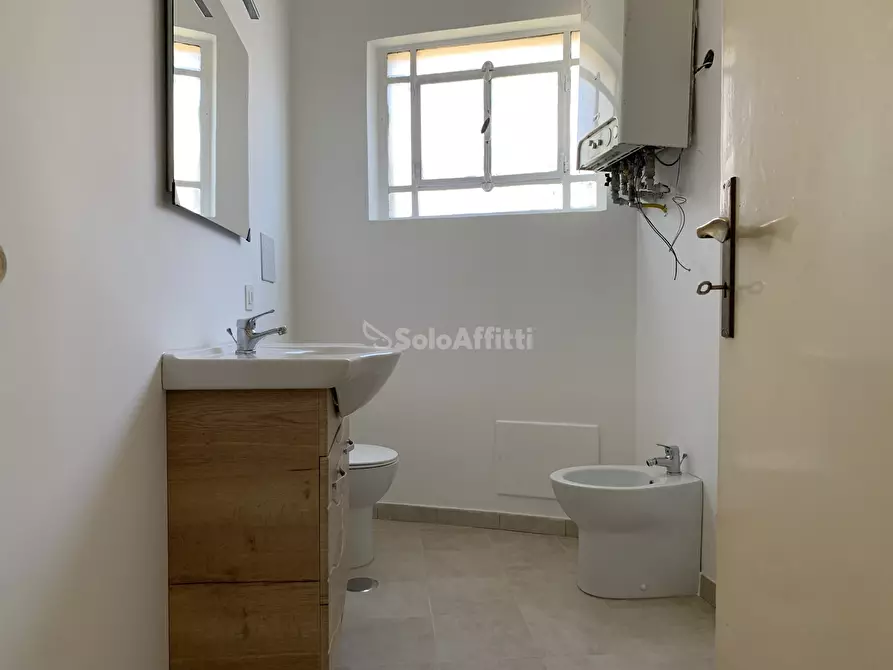 Immagine 10 di Trilocale in affitto  a Catanzaro