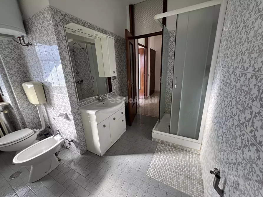 Immagine 52 di Quadrilocale in affitto  in Via Buratto 7 a Ciriè