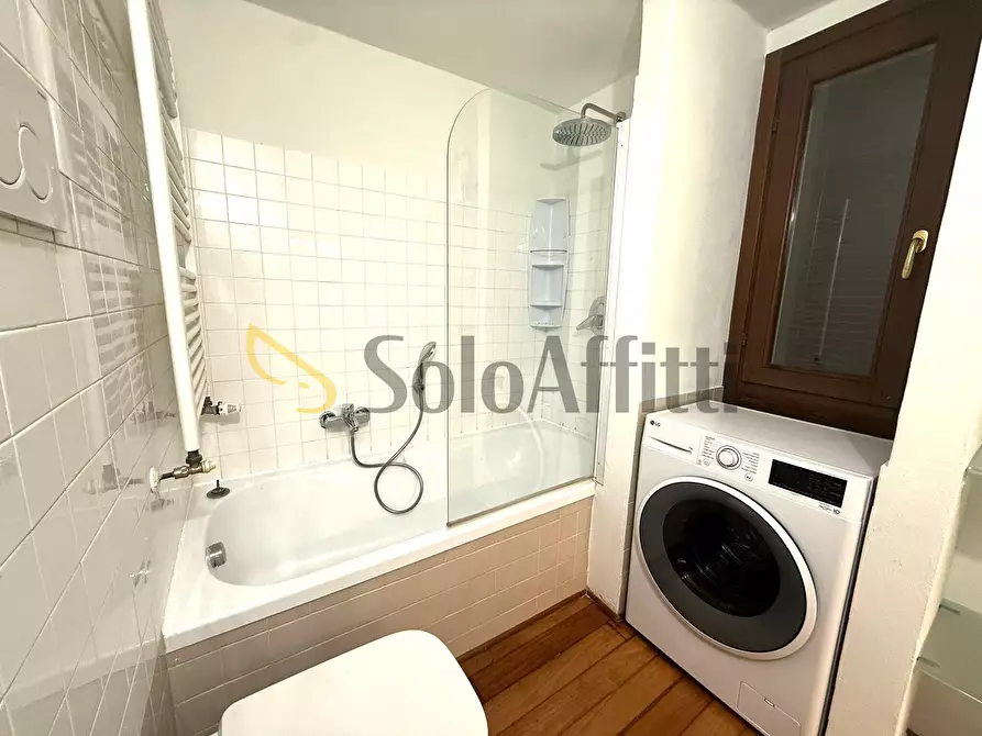 Immagine 15 di Bilocale in affitto  in Via Castello 9 a Albiate