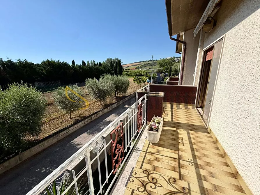 Immagine 9 di Quadrilocale in affitto  in Via Raffaele Mattioli 2 a Tortoreto