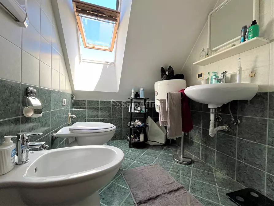 Immagine 7 di Mansarda in affitto  a Catanzaro