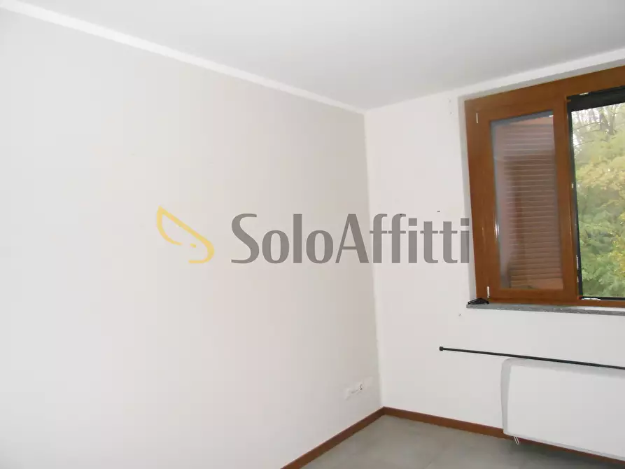 Immagine 8 di Trilocale in affitto  in Via Madonna 40A a San Martino Siccomario