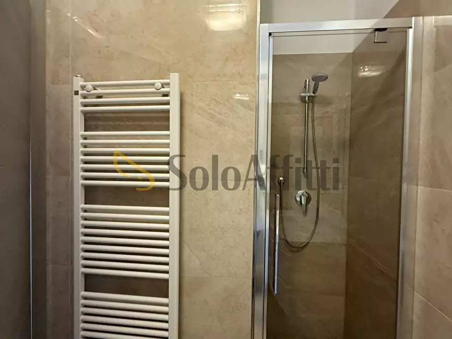 Immagine 18 di Trilocale in affitto  in Via Cavour 99 a Seregno