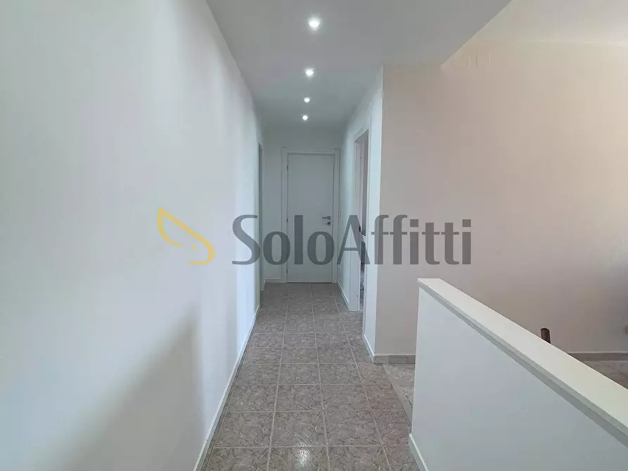 Immagine 10 di Attico in affitto  in Corso Svizzera a Torino