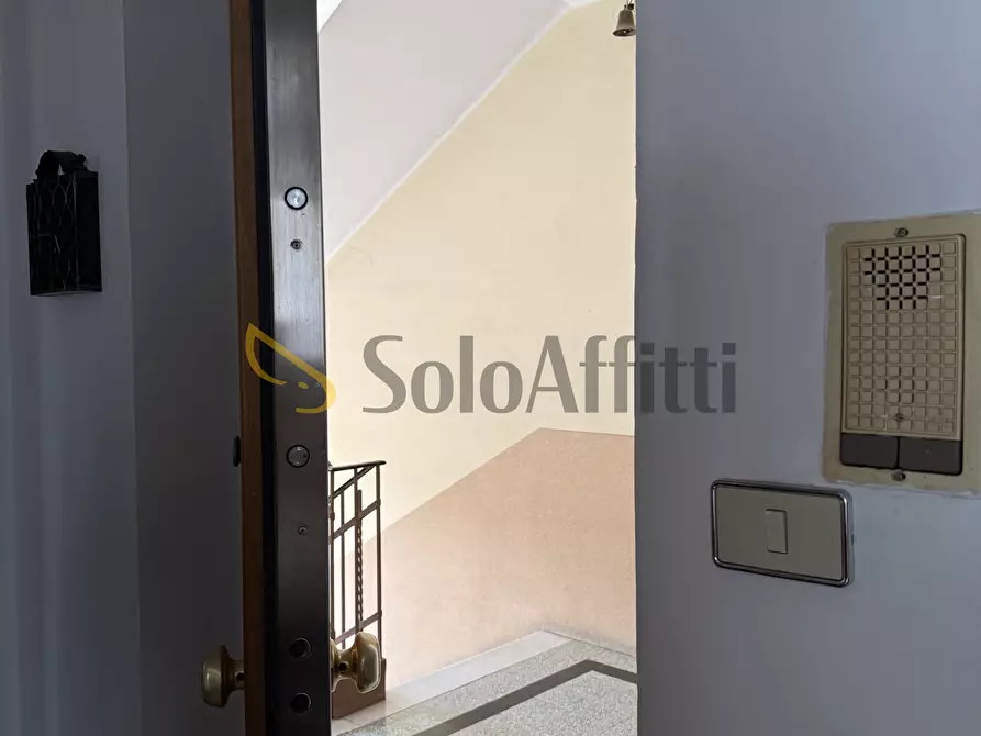Immagine 6 di Trilocale in affitto  in Corso Lucio Quinzio Cincinnato 152 a Torino