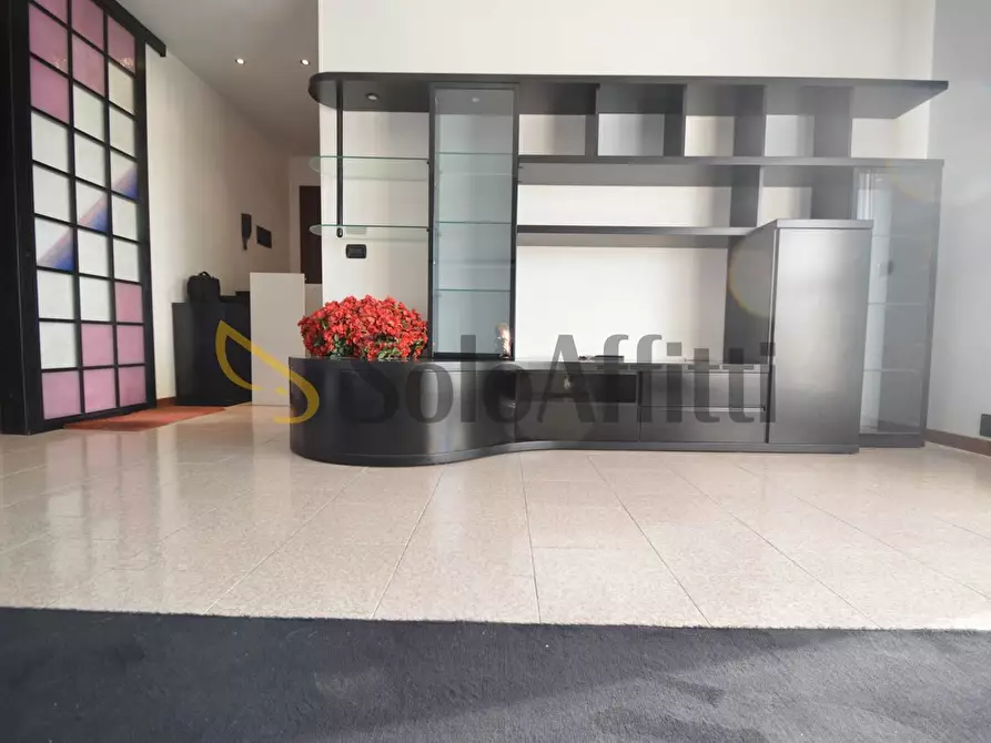 Immagine 4 di Trilocale in affitto  in Via Marche 2a a Pieve Emanuele