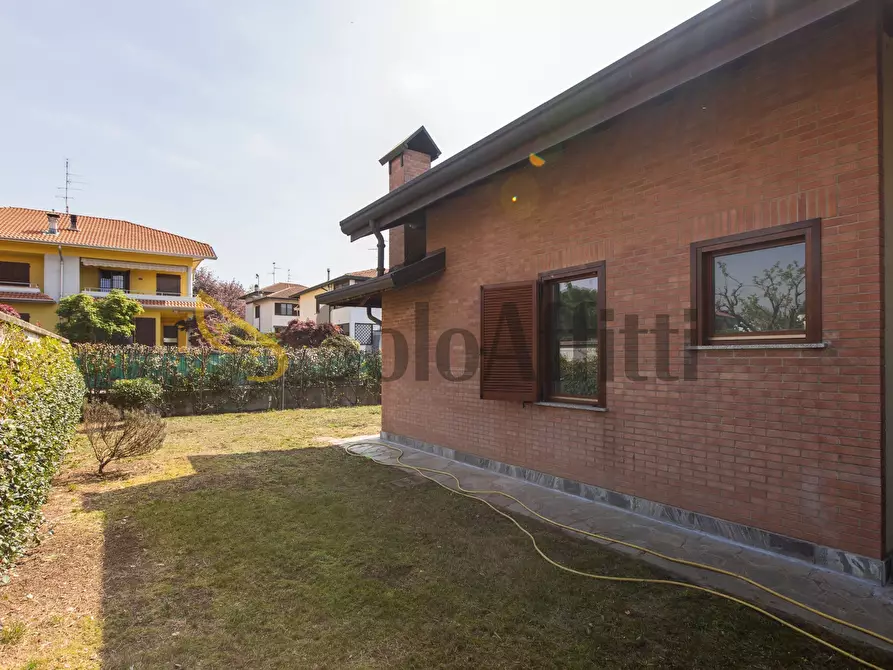 Immagine 8 di Villetta a schiera in affitto  in Via E. Mattei 42 a Gorla Maggiore
