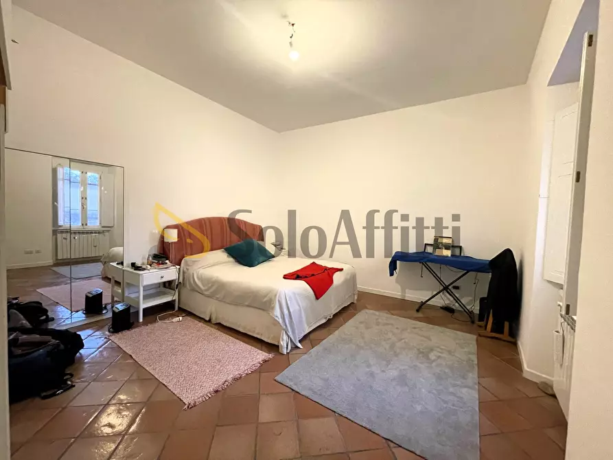 Immagine 16 di Quadrilocale in affitto  in via della Panetteria 45 a Roma