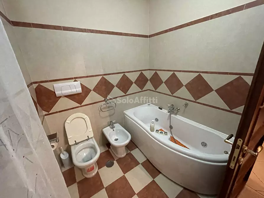 Immagine 9 di Trilocale in affitto  a Frosinone