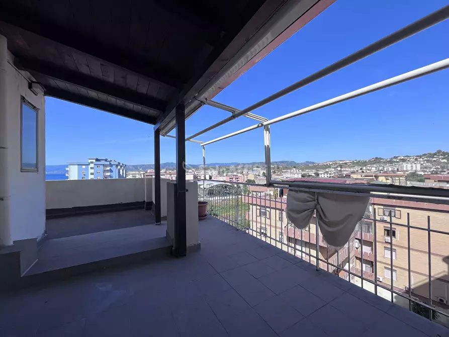 Immagine 6 di Attico in affitto  a Catanzaro