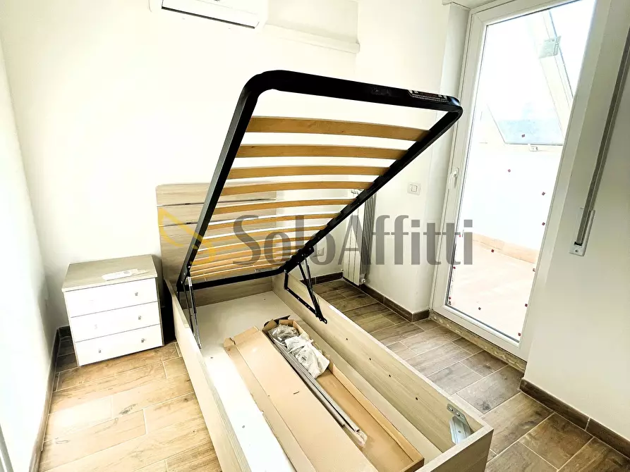 Immagine 16 di Stanza singola in affitto  in via Pian Due Torri 43 a Roma