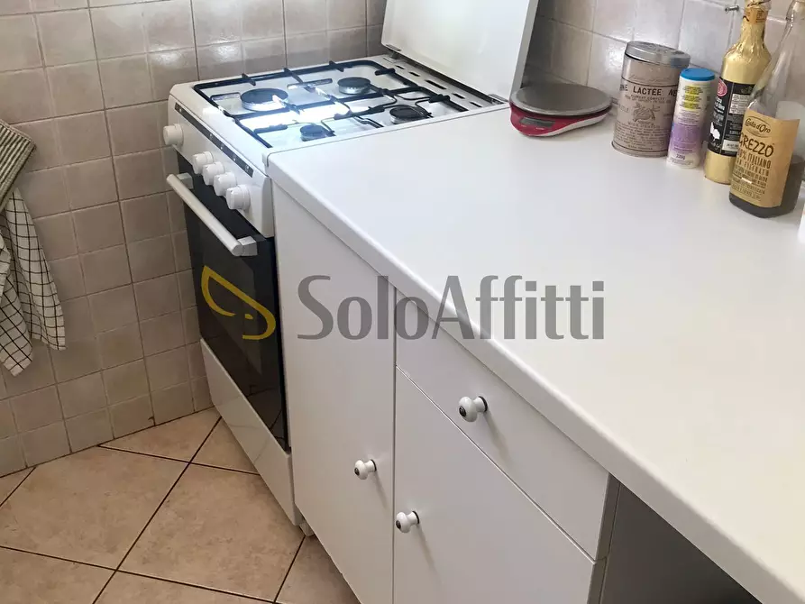 Immagine 9 di Bilocale in affitto  in VIA CLAVIERE a Torino