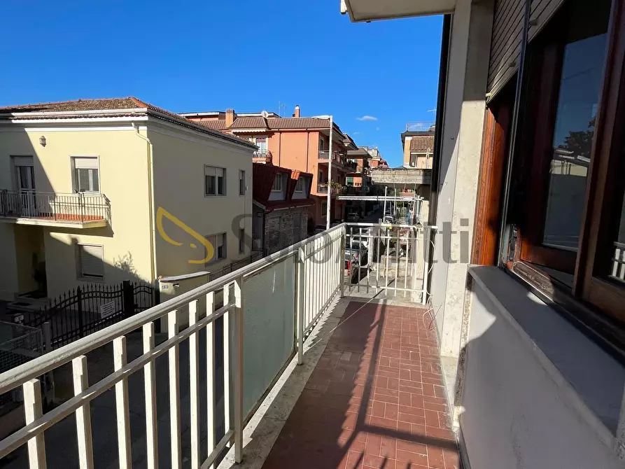 Immagine 4 di Stanza singola in affitto  a Frosinone
