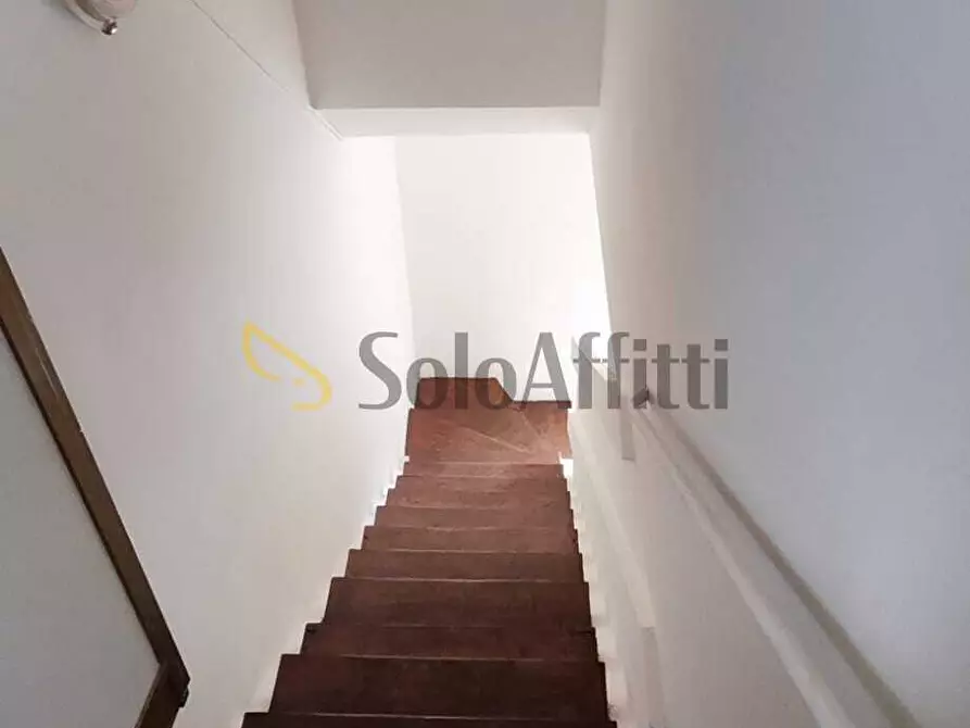 Immagine 3 di Locale commerciale in affitto  in Via Monte Santo 3 a Cinisello Balsamo