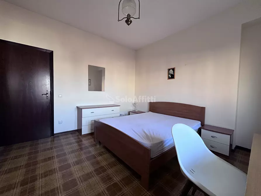 Immagine 8 di Stanza singola in affitto  a Catanzaro