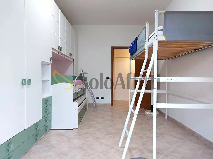 Immagine 21 di Trilocale in affitto  in Via Polinesia a Roma