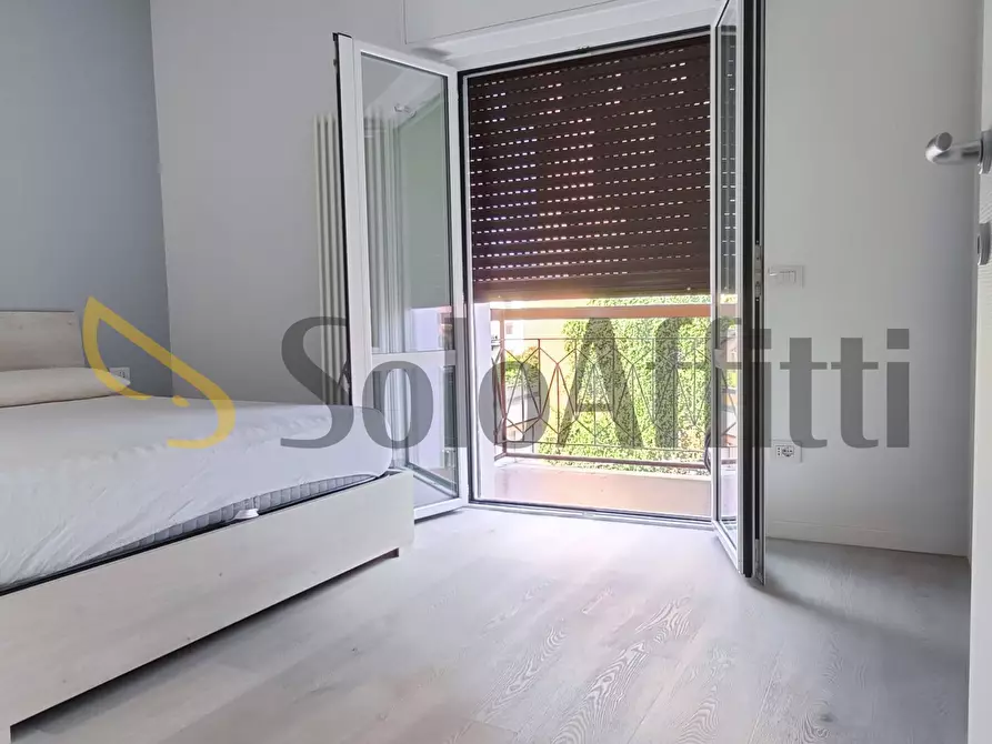 Immagine 11 di Bilocale in affitto  in via adige a Cusano Milanino