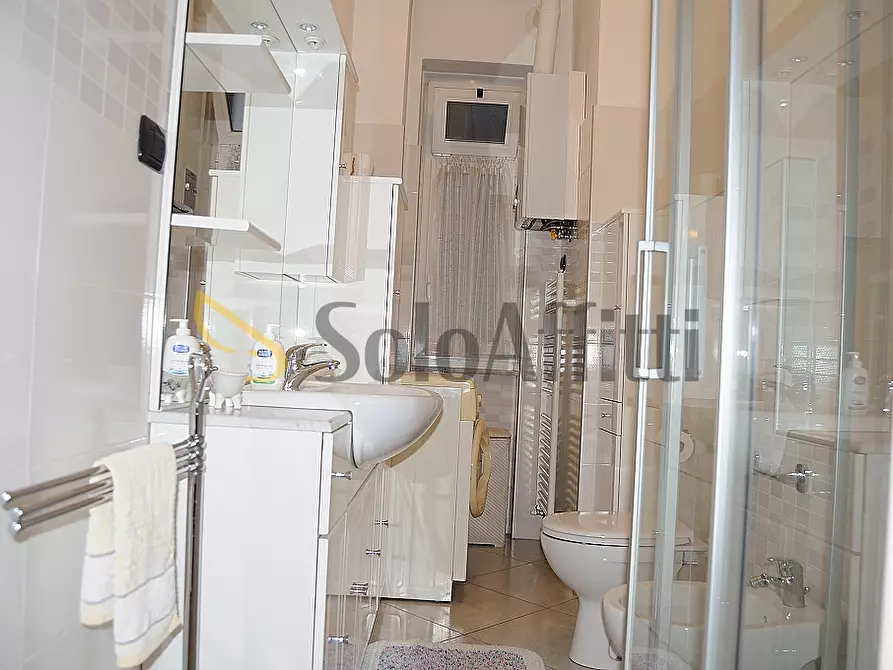 Immagine 11 di Bilocale in affitto  in Via Chiesa della Salute 106 a Torino