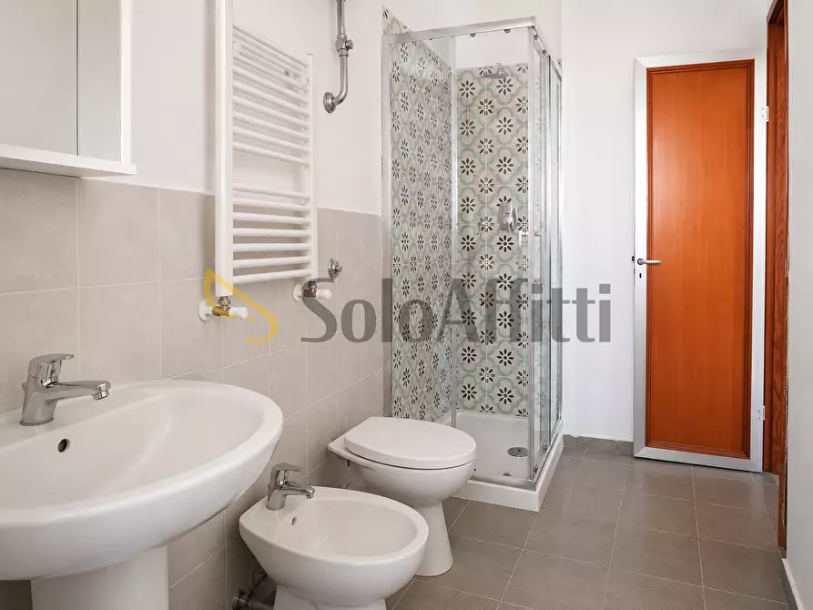 Immagine 8 di Bilocale in affitto  a Catanzaro
