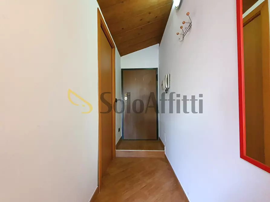 Immagine 10 di Mansarda in affitto  a Catanzaro