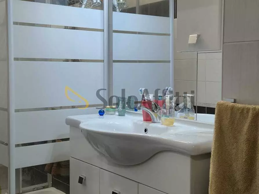 Immagine 28 di Bilocale in affitto  in Via Bardonecchia 129 a Torino