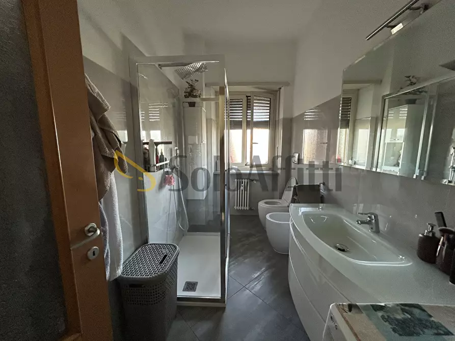 Immagine 14 di Trilocale in affitto  in Corso Sebastopoli 2 a Torino