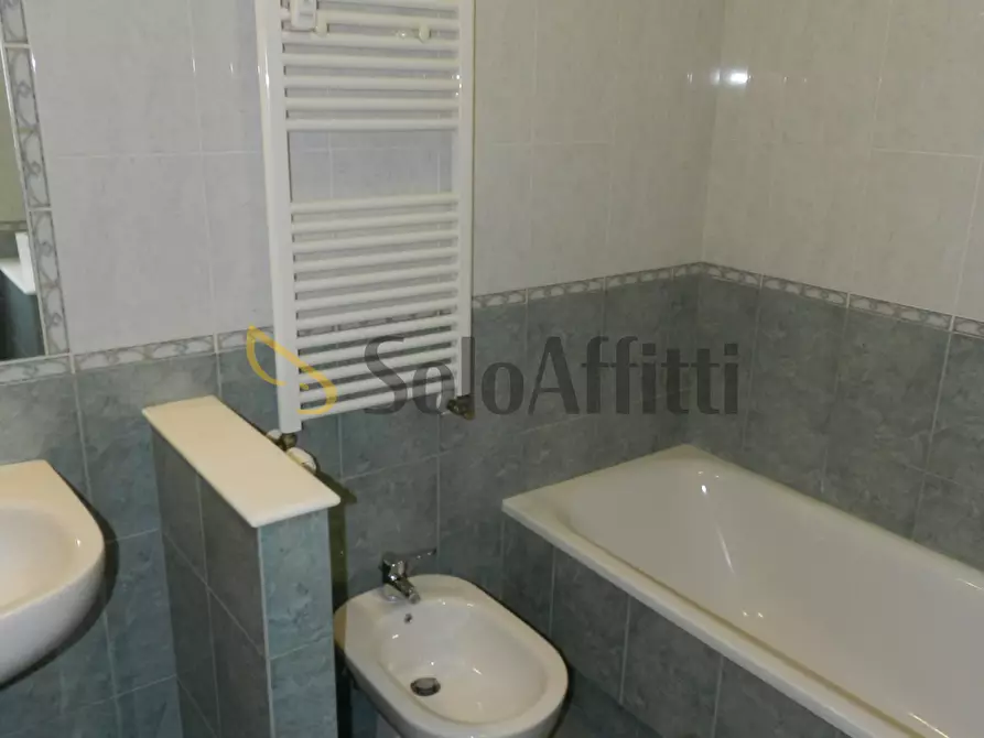 Immagine 12 di Trilocale in affitto  in Via Bergamo 32 a Roma