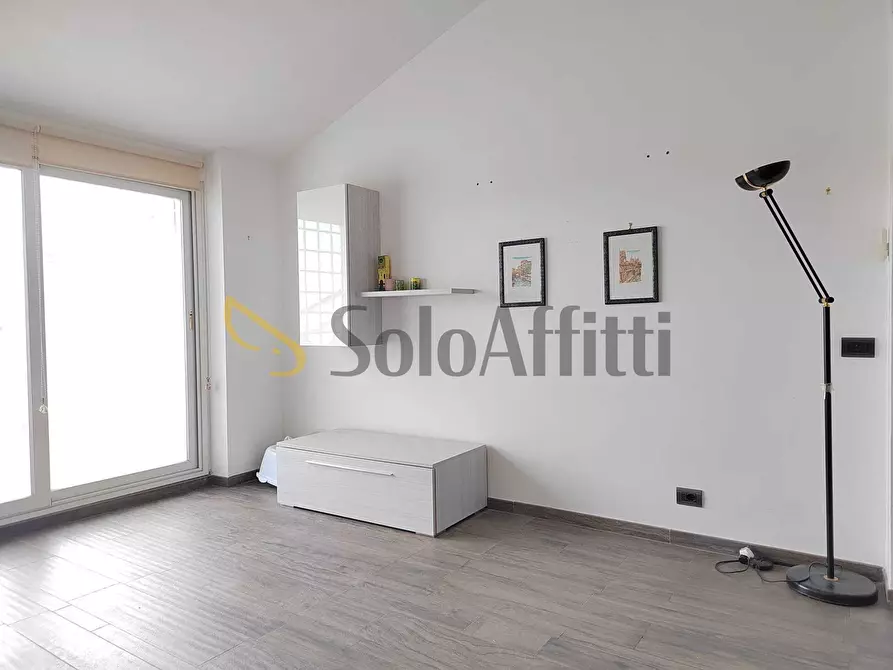 Immagine 4 di Trilocale in affitto  in Via Montefiore a Castelnuovo Di Porto