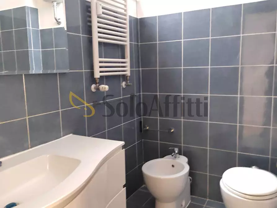 Immagine 13 di Trilocale in affitto  in Piazza Biagio Pace a Roma