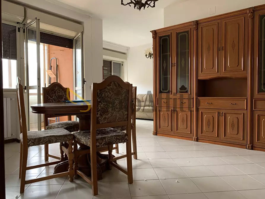 Immagine 1 di Trilocale in affitto  a Catanzaro