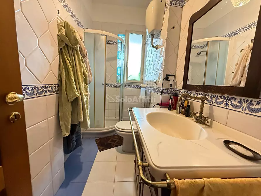 Immagine 12 di Stanza singola in affitto  in Via Bernardo Tanucci 72 a Caserta