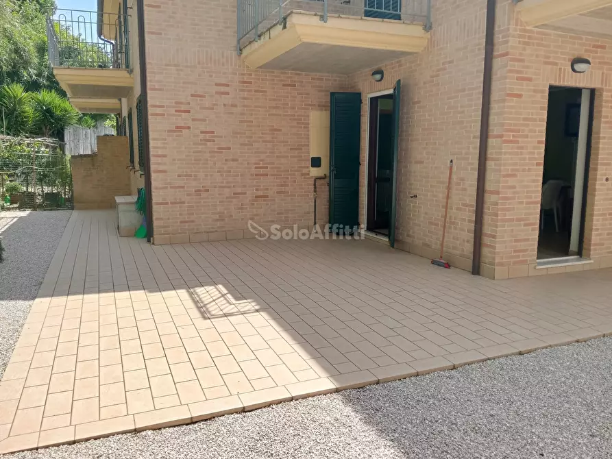 Immagine 13 di Trilocale in affitto  a Polverigi