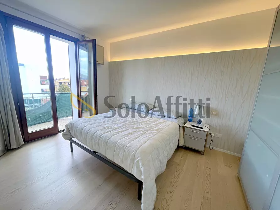 Immagine 7 di Bilocale in affitto  a Osimo