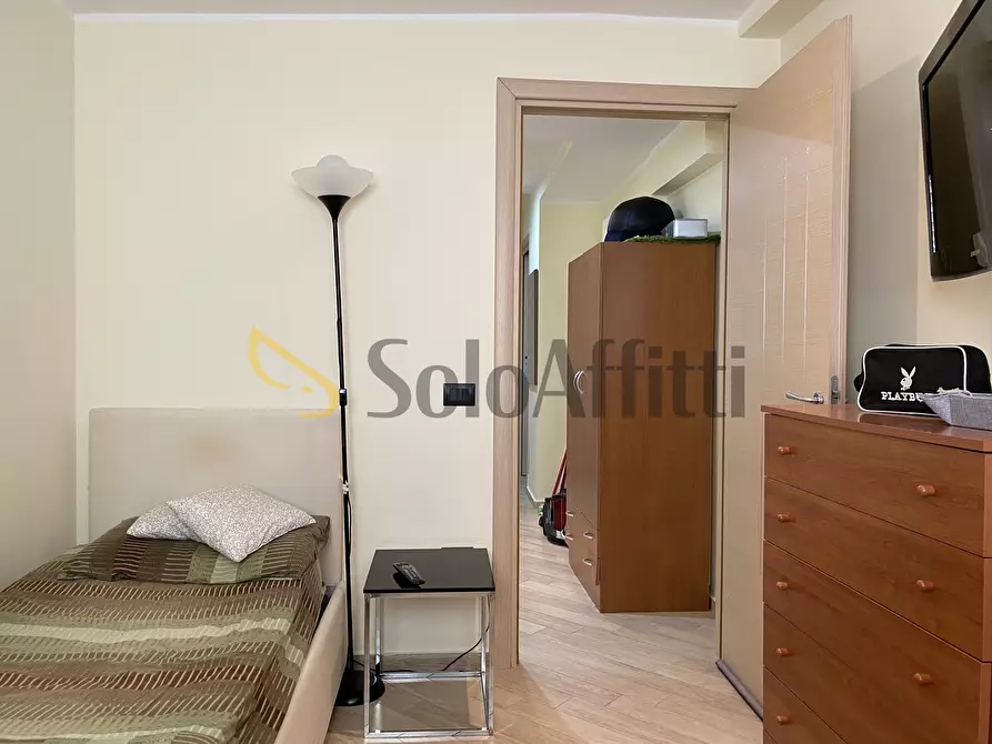 Immagine 13 di Attico in affitto  a Catanzaro