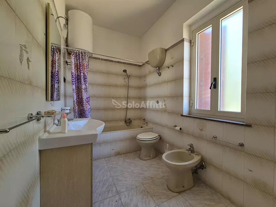 Immagine 8 di Trilocale in affitto  a Catanzaro