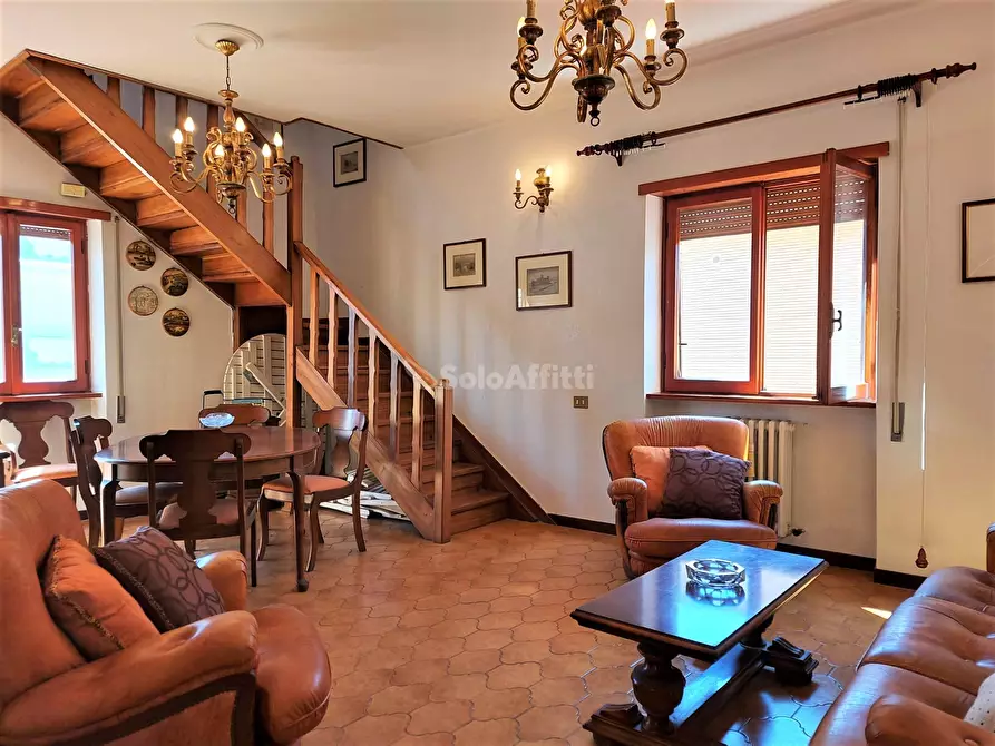 Immagine 11 di Pentalocale in affitto  in Via Giorgio Giorgis a Fiumicino