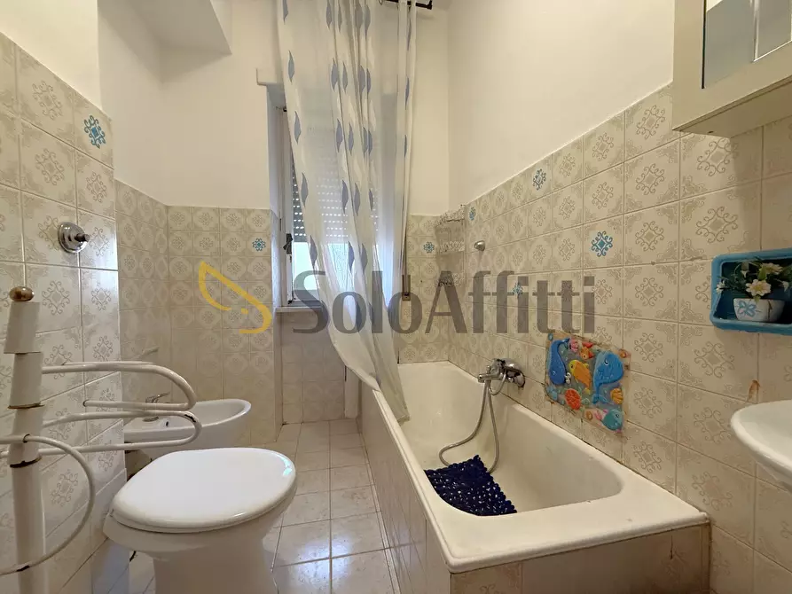 Immagine 12 di Stanza singola in affitto  a Catanzaro