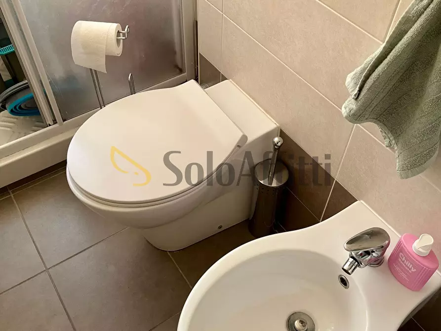 Immagine 10 di Bilocale in affitto  in VIA CHANOUX a Torino