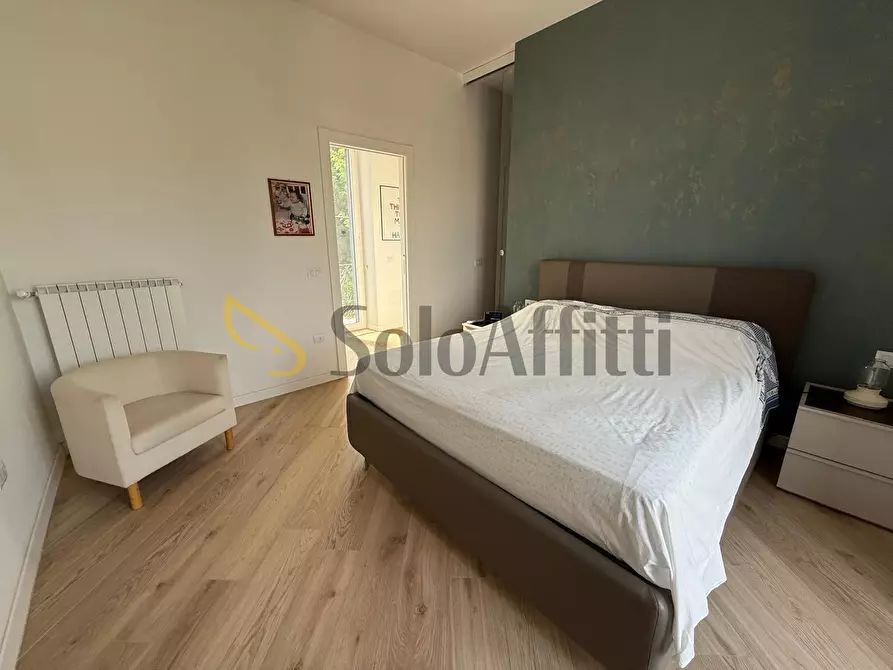 Immagine 41 di Villa in affitto  in Via Ten. Politano 4 a Caserta