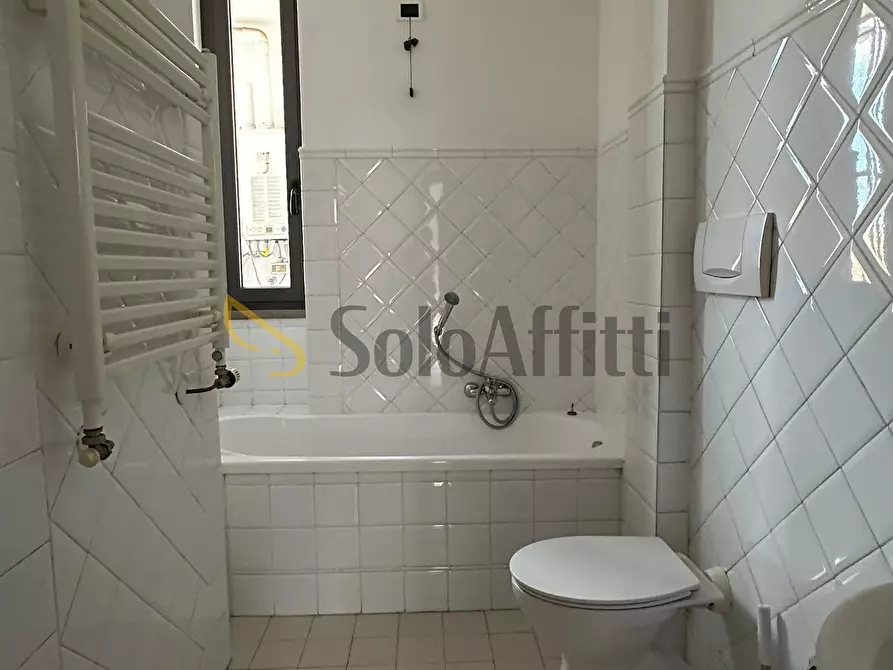 Immagine 18 di Trilocale in affitto  in Via Tre Monumenti a Terni