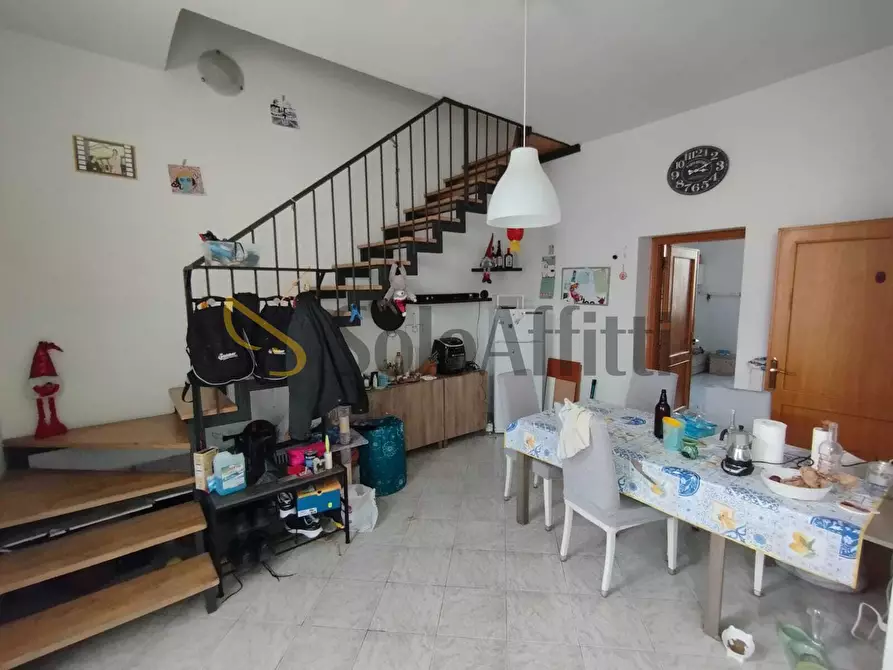 Immagine 3 di Quadrilocale in affitto  in Piazza Dante 17060 a Livorno